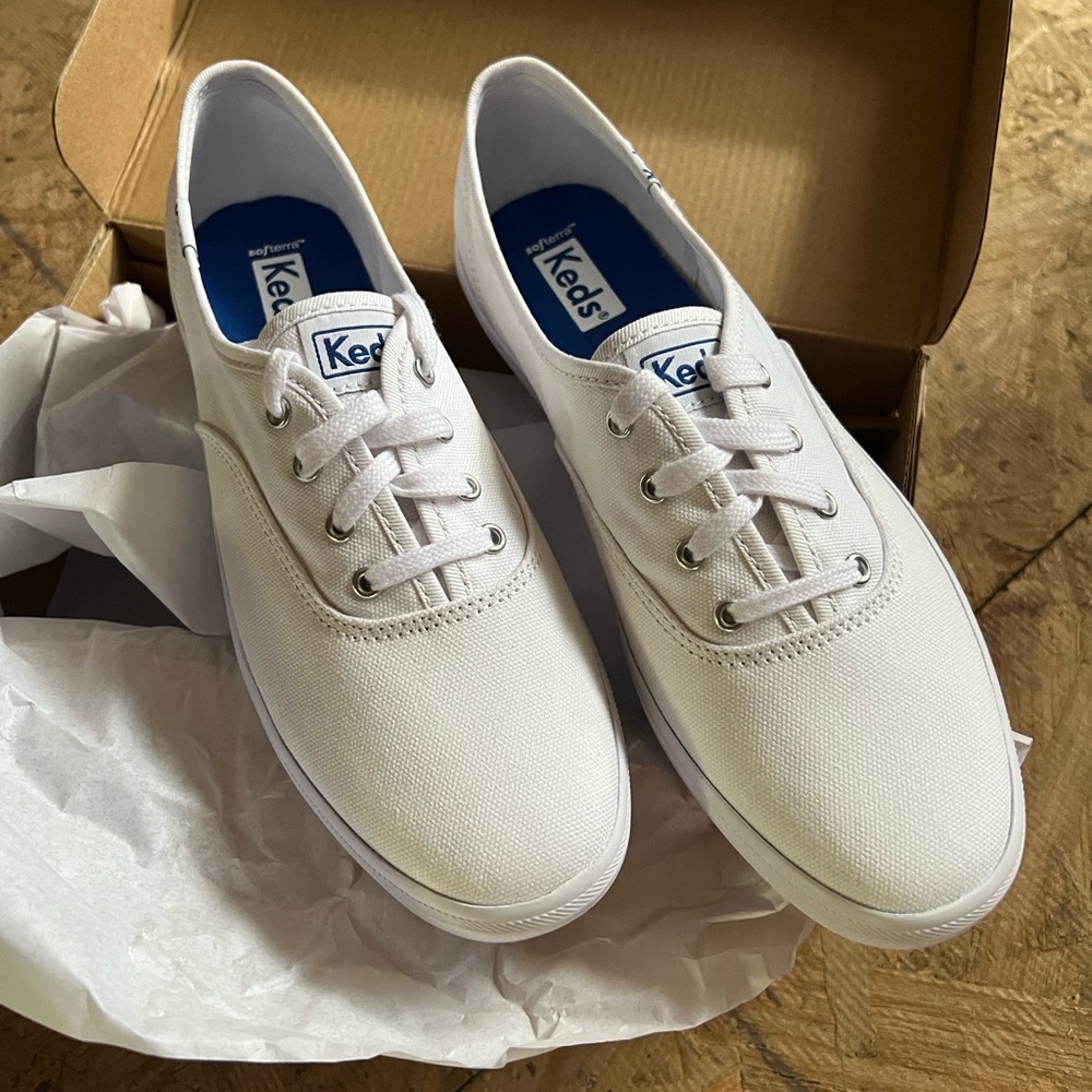 NWT & BOX Keds Women Classic Canvas Sneakers - Picture 9 of 11